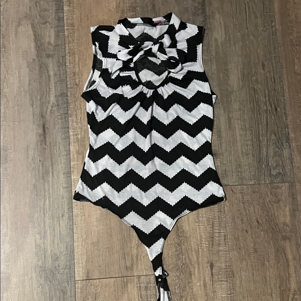 Body Central Black and White Chevron Kids Bodysuit